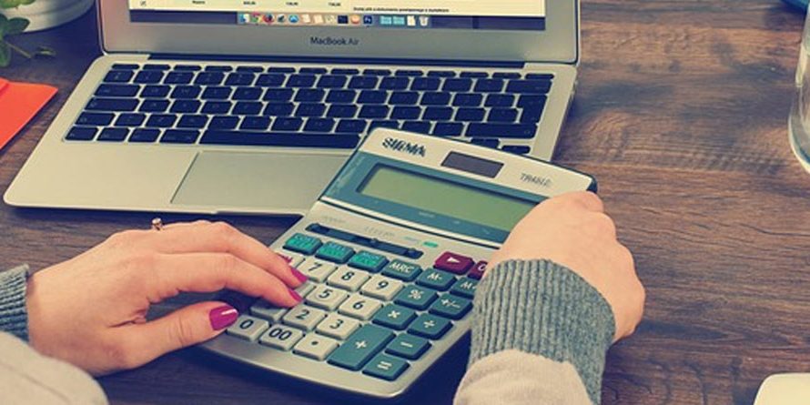 Why Outsourcing Your Payroll Is Better For Business